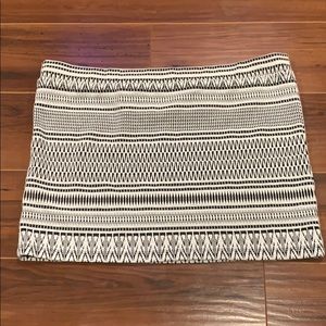 Geometric Mini Skirt